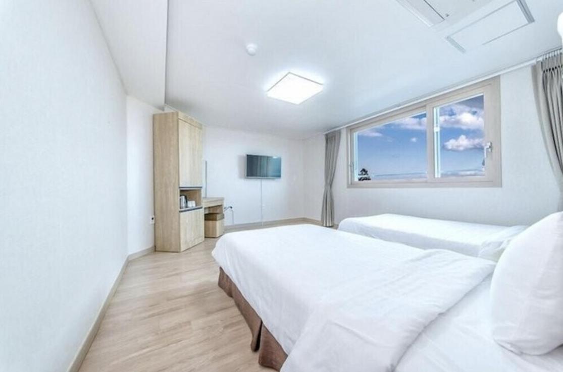 Sh Jungmoon City Stay Seogwipo Exteriör bild
