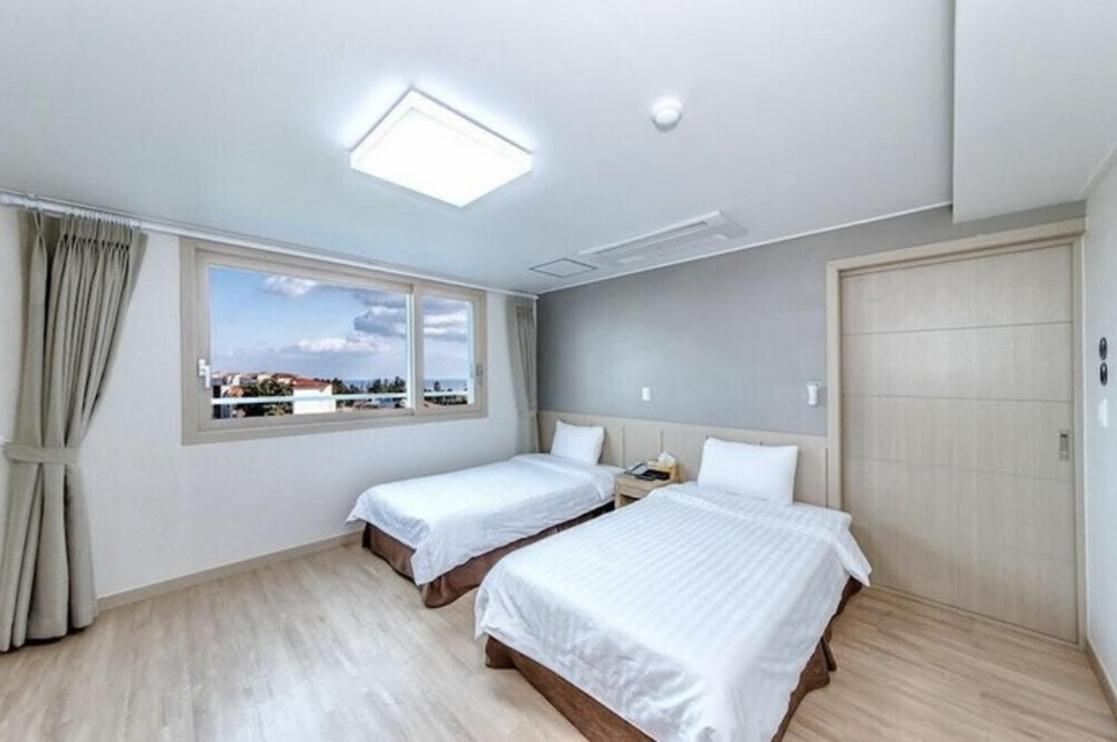 Sh Jungmoon City Stay Seogwipo Exteriör bild