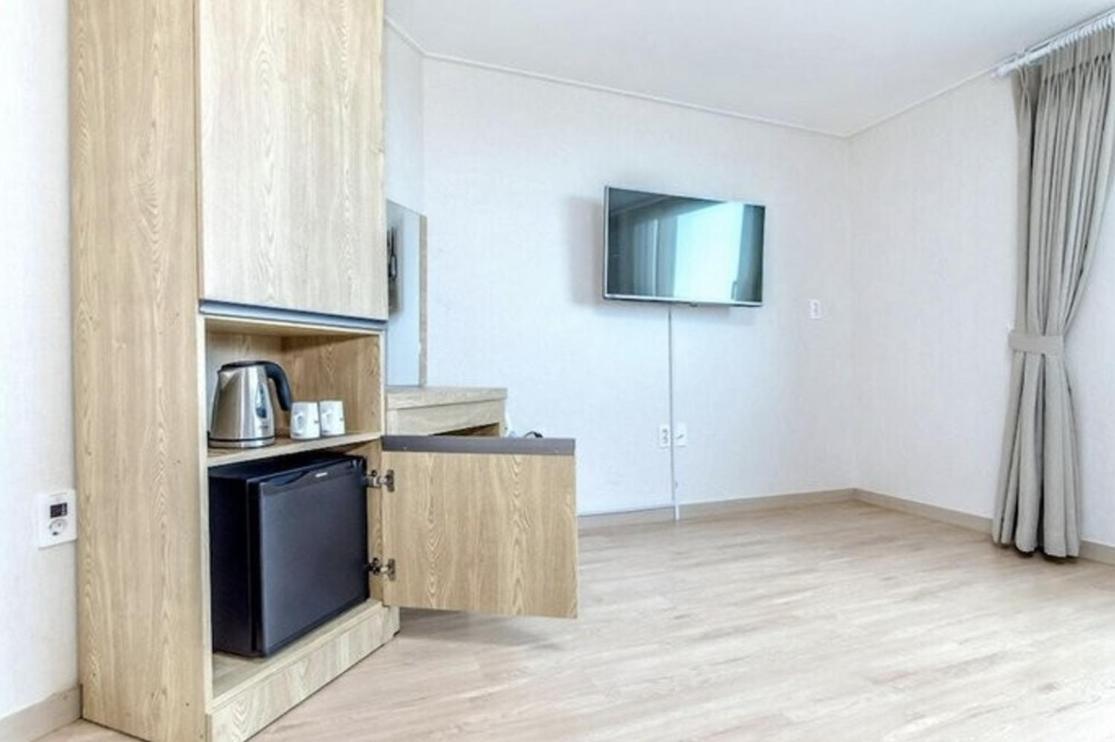 Sh Jungmoon City Stay Seogwipo Exteriör bild