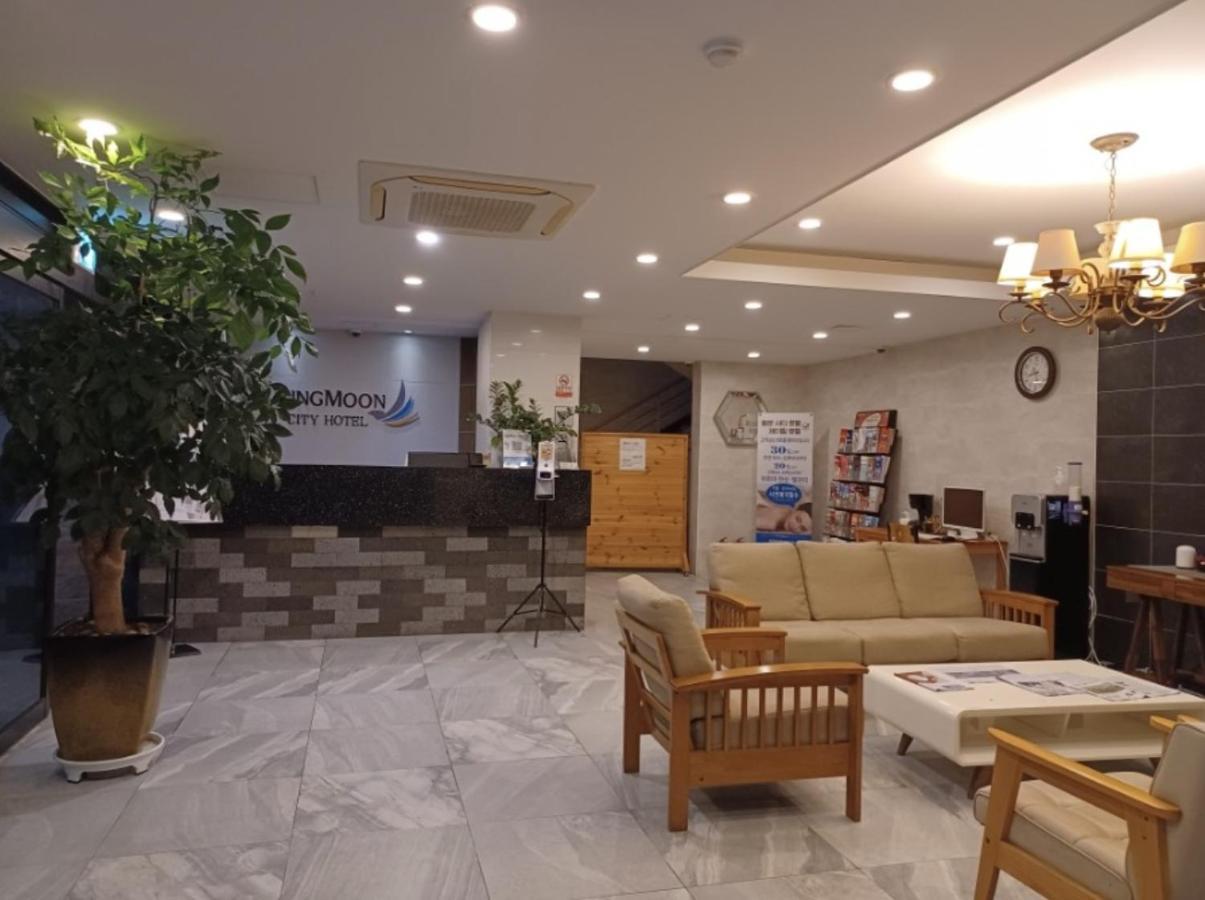 Sh Jungmoon City Stay Seogwipo Exteriör bild